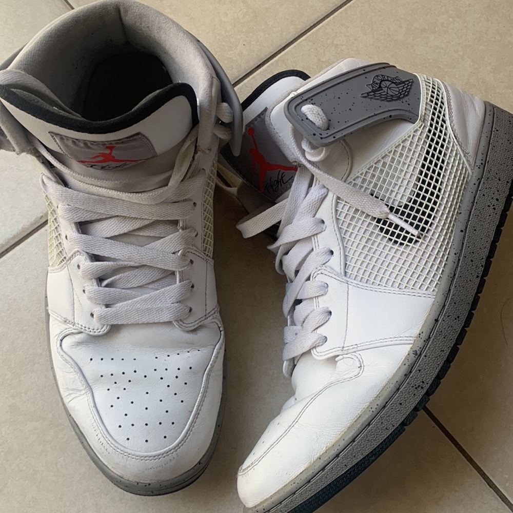 Jordan Flight - Picture 2 of 3
